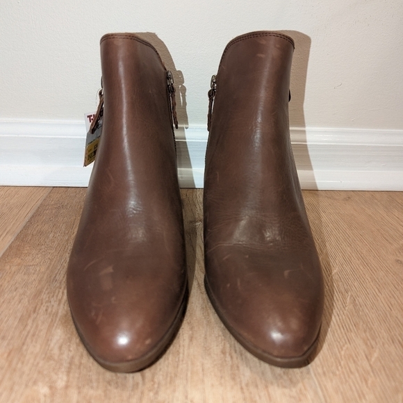 Frye Judith Leather Heeled Bootie in Whiskey Brown - Picture 4 of 6